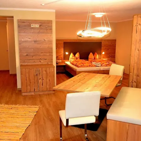 Haus Steinacker Daire Fiss