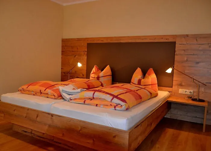 Haus Steinacker 피스